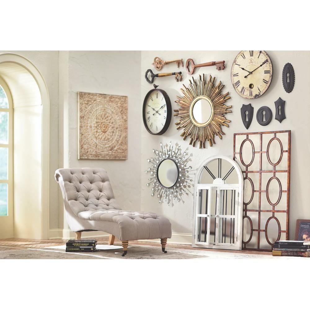 Amaryllis Metal Wall Decor In Distressed Cream 0729400440 – The Home With Art Wall Decors (View 11 of 20)
