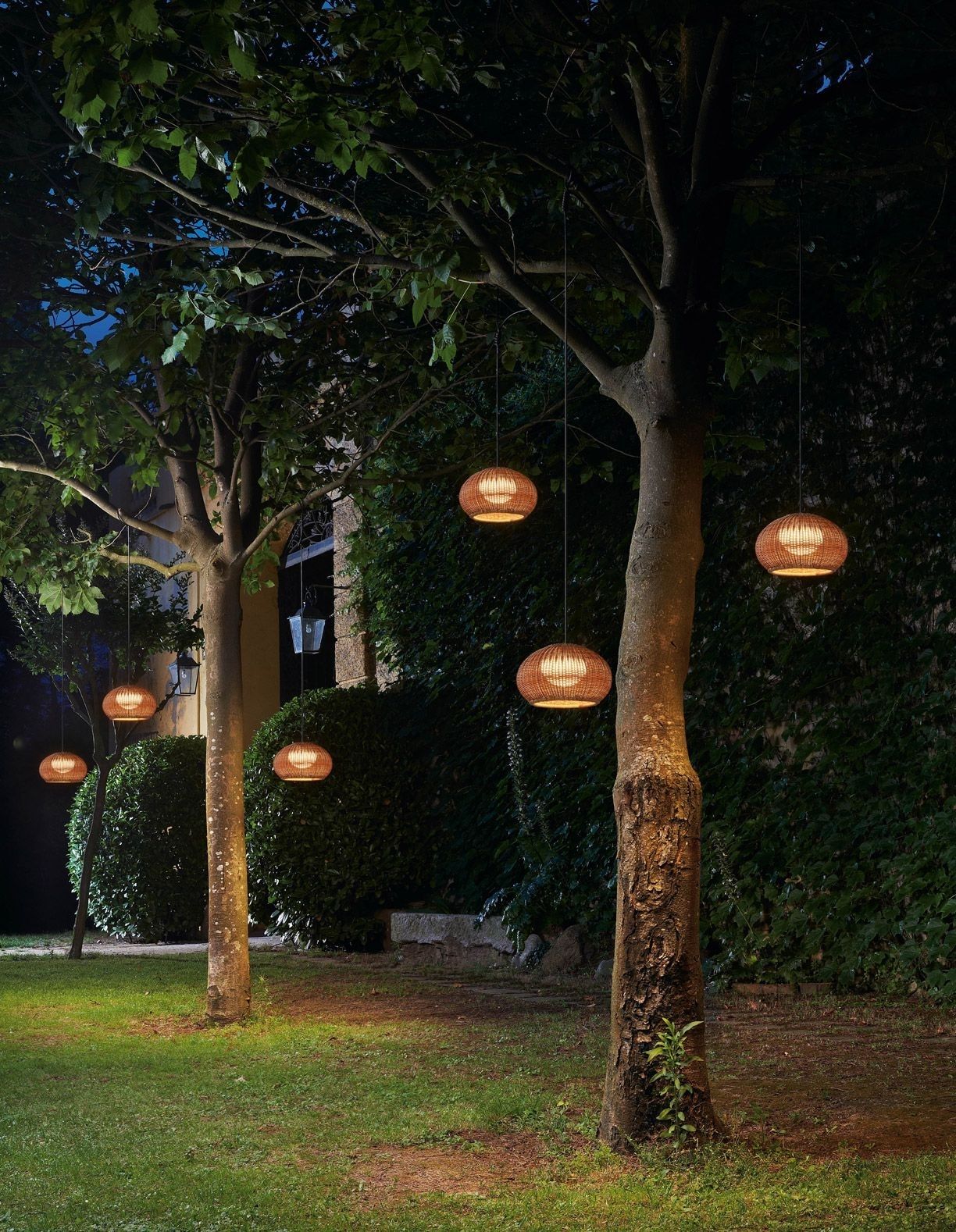 Garota Hang | Light The Way | Pinterest | Contemporary, Lights And Regarding Plug In Outdoor Lanterns (Photo 5 of 20)