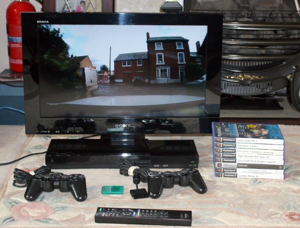 Sony Bravia 22 Inch Lcd Tv With Built In Playstation 2 And Freeview Inside Wakefield 97 Inch Tv Stands (View 21 of 30)