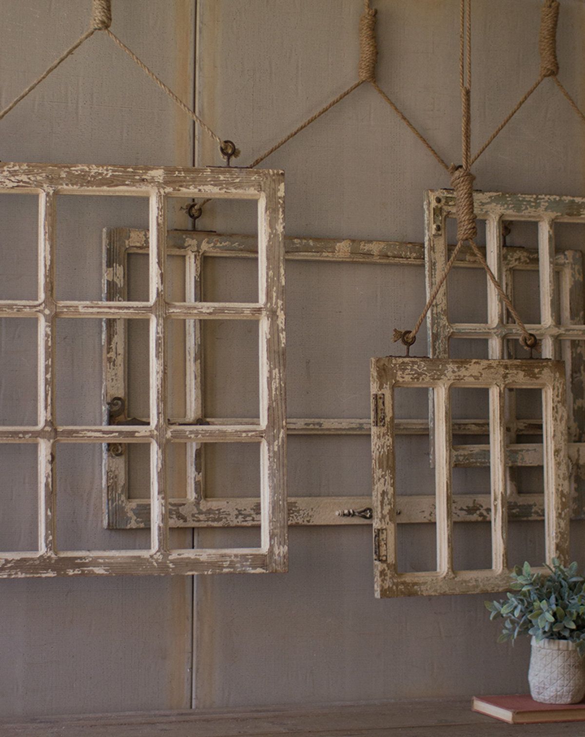 4 Piece Window Frame Wall Décor Set Regarding Old Rustic Barn Window Frame (View 8 of 30)