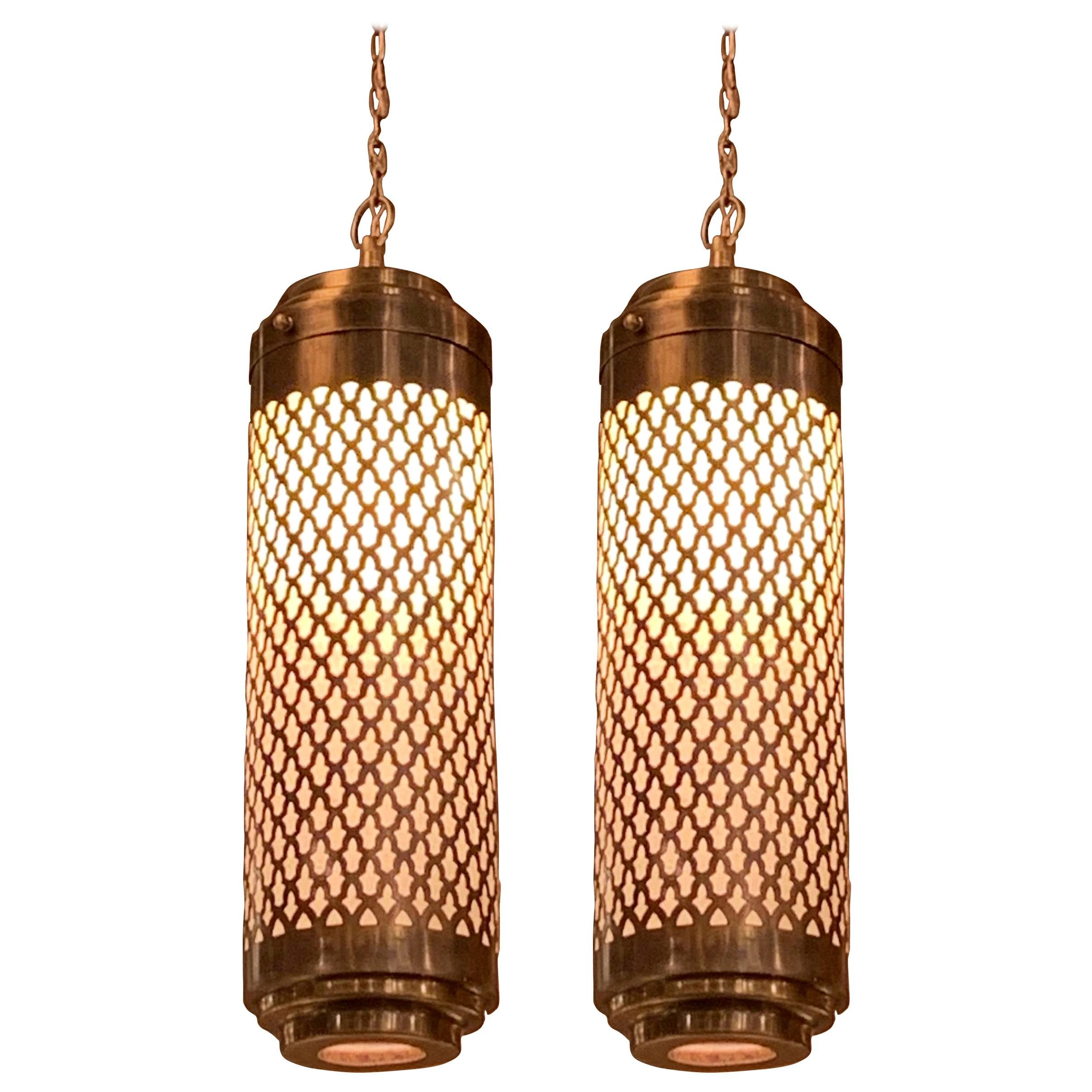 Contemporary Glass Pendant Lights – 91 For Sale On 1stdibs For Vernice 3 Light Cluster Bell Pendants (Photo 28 of 30)