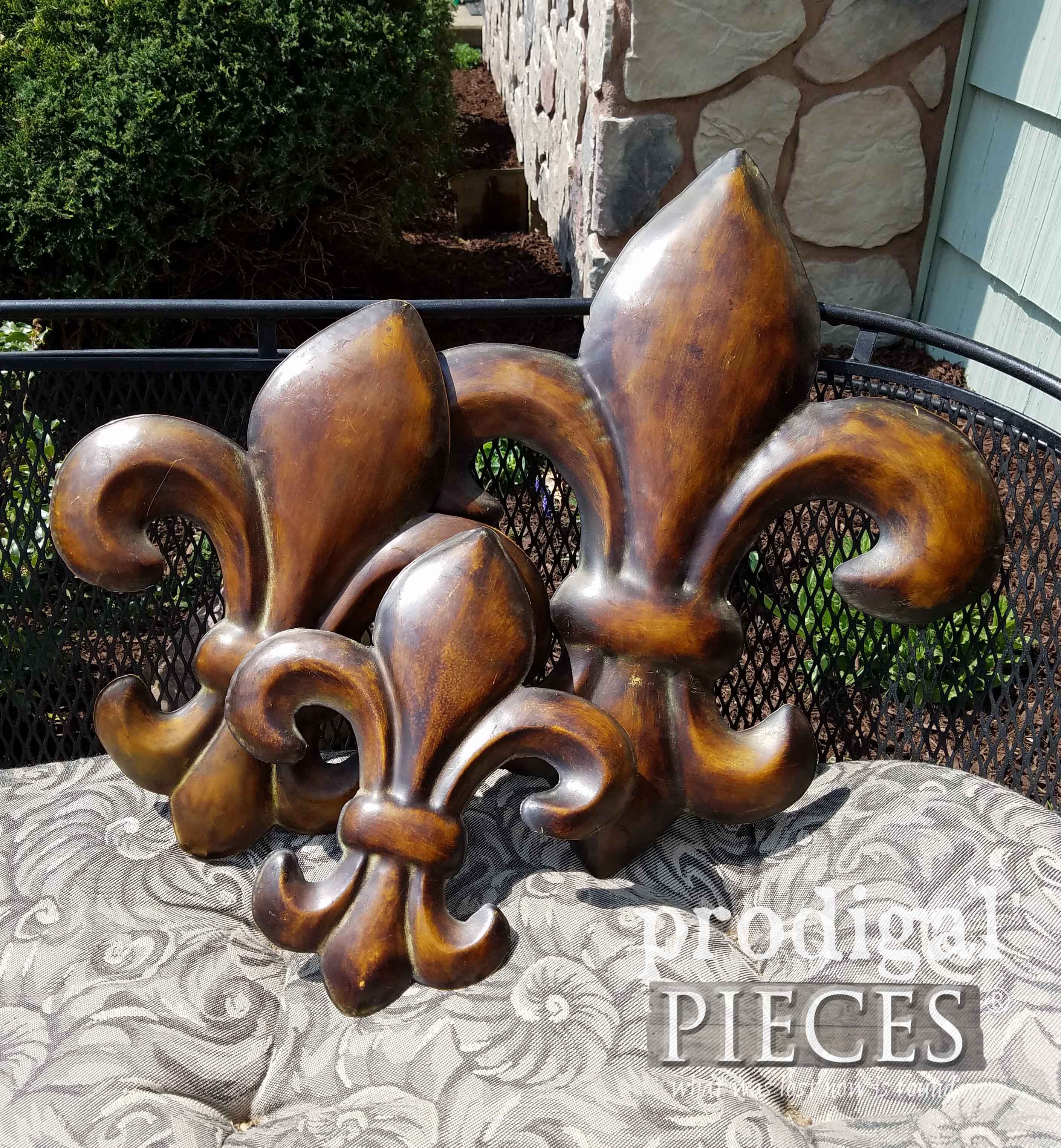 Fleur De Lis Wall Art ~ From Thrifted To Fabulous – Prodigal Within 2 Piece Metal Wall Decor Sets By Fleur De Lis Living (Photo 15 of 30)
