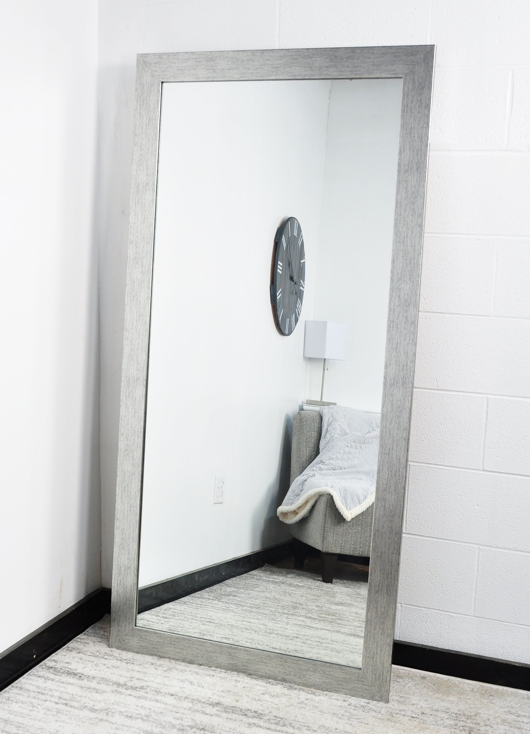 Giannone Grain Full Modern & Contemporary Length Mirror Within Handcrafted Farmhouse Full Length Mirrors (View 7 of 30)