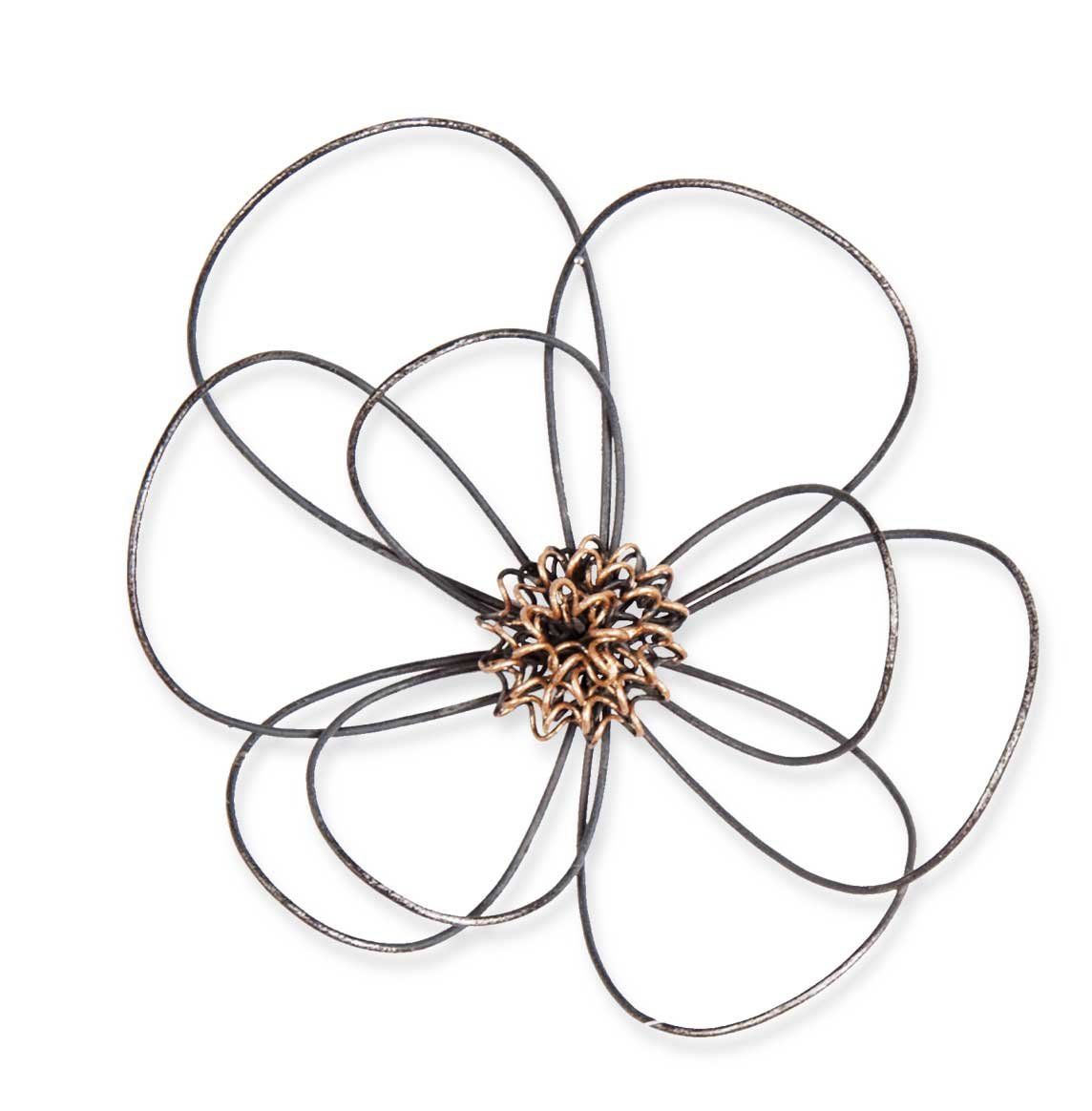 Pretty Looking Floral Metal Wall Art Foter Exterior Decor For Leaves Metal Sculpture Wall Decor By Winston Porter (View 27 of 30)