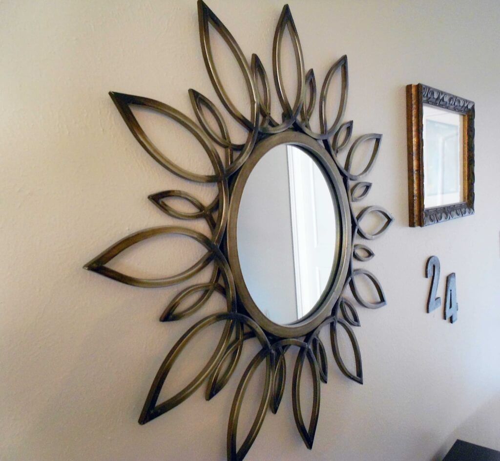 Starburst Wall Mirrors – Mirror Ideas Intended For Deniece Sunburst Round Wall Mirrors (View 19 of 30)