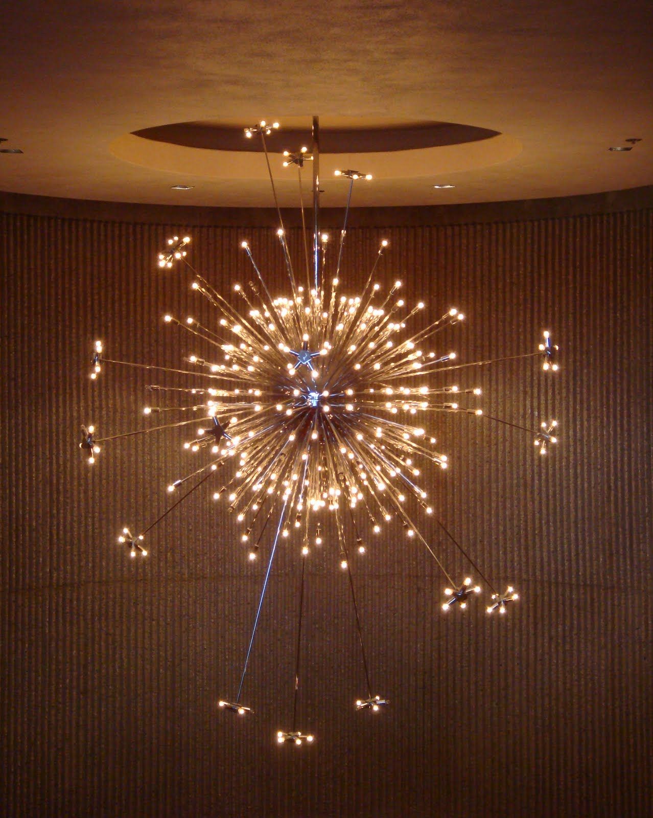 Visiting The Palm Springs Desert Museum | Modern Design Intended For Corona 12 Light Sputnik Chandeliers (View 25 of 30)