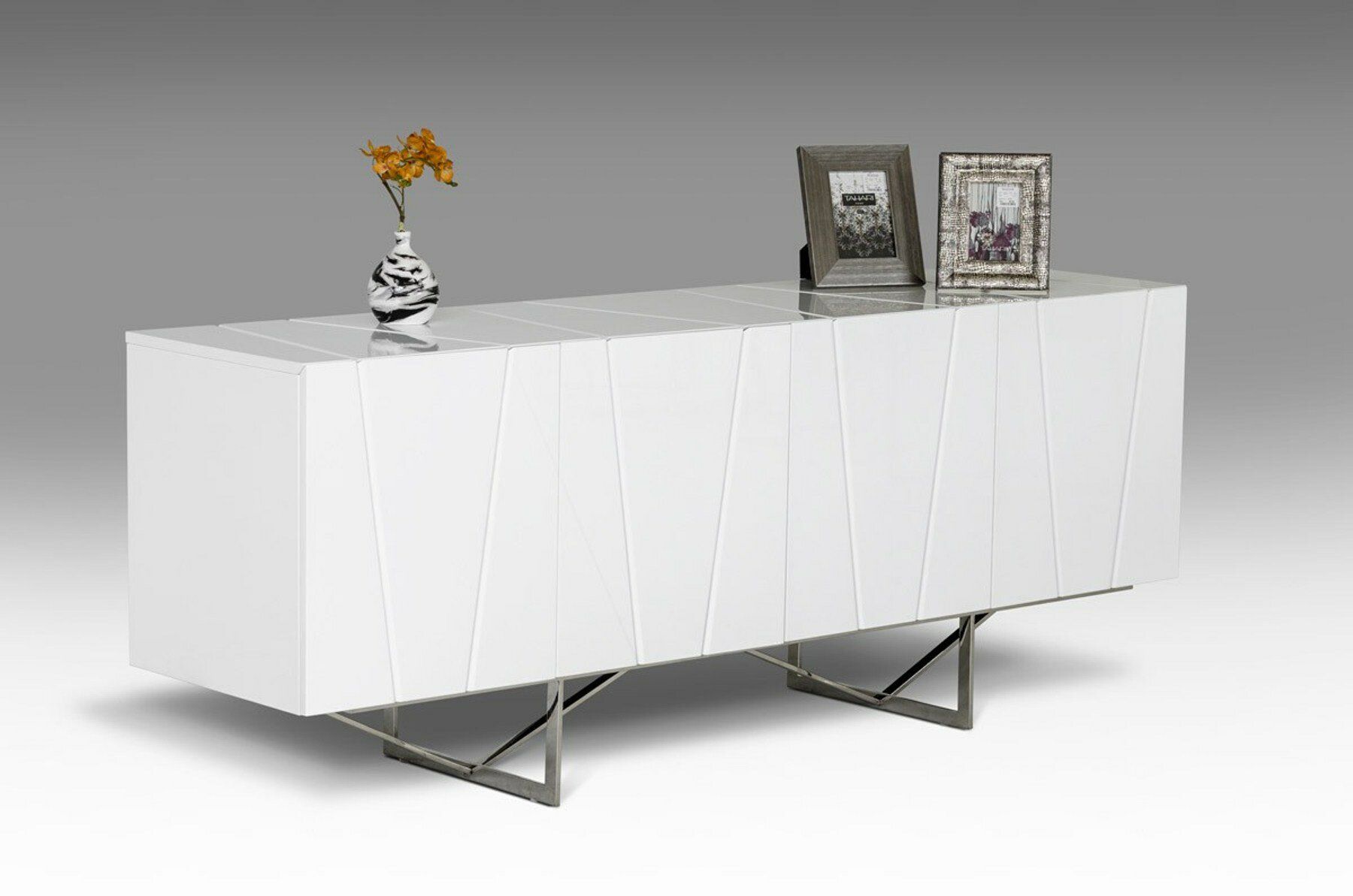 Marisol Chrysler Sideboard Pertaining To Womack Sideboards (View 7 of 30)
