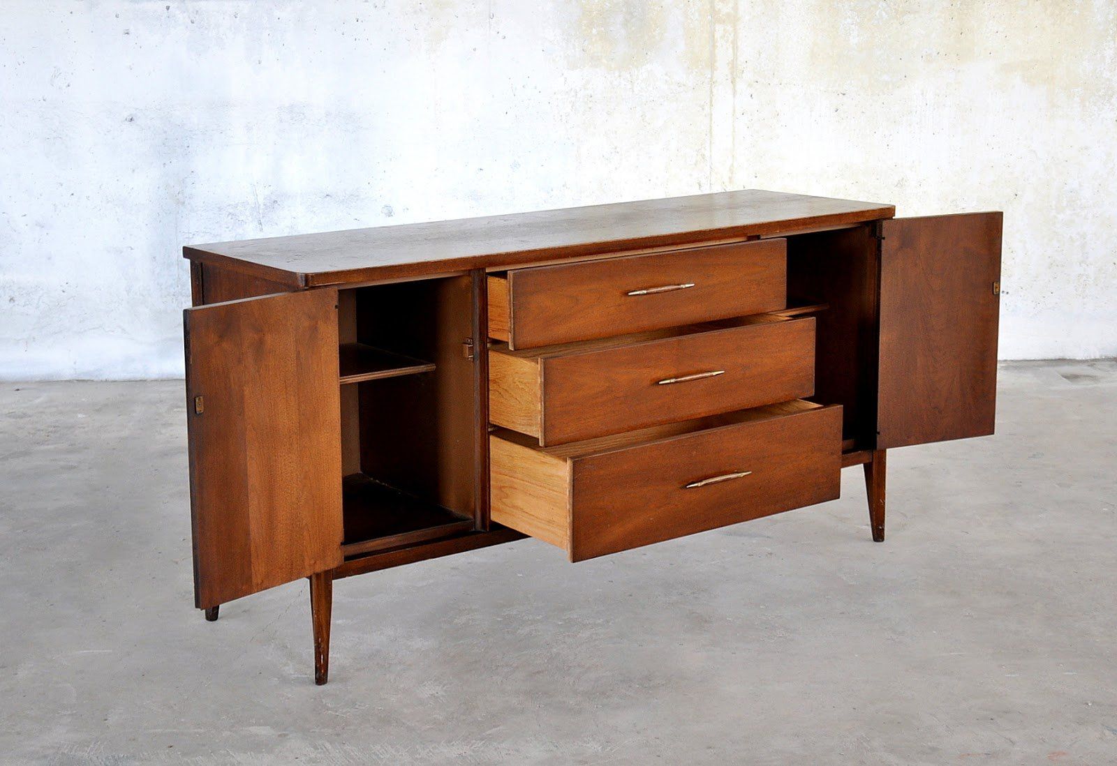 Select Modern Mid Century Modern Credenza Buffet St Croix Pertaining To Modern Mid Century Buffets (View 26 of 30)