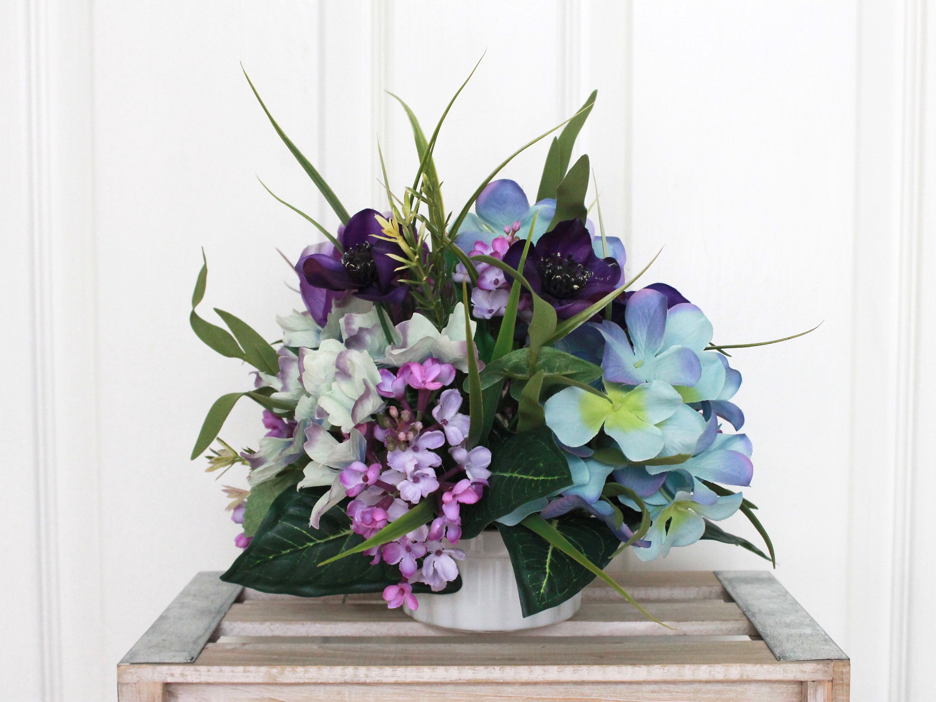 Small Silk Floral Arrangement – Blue & Purple (s19 266) Inside Purple Floral Credenzas (View 21 of 30)