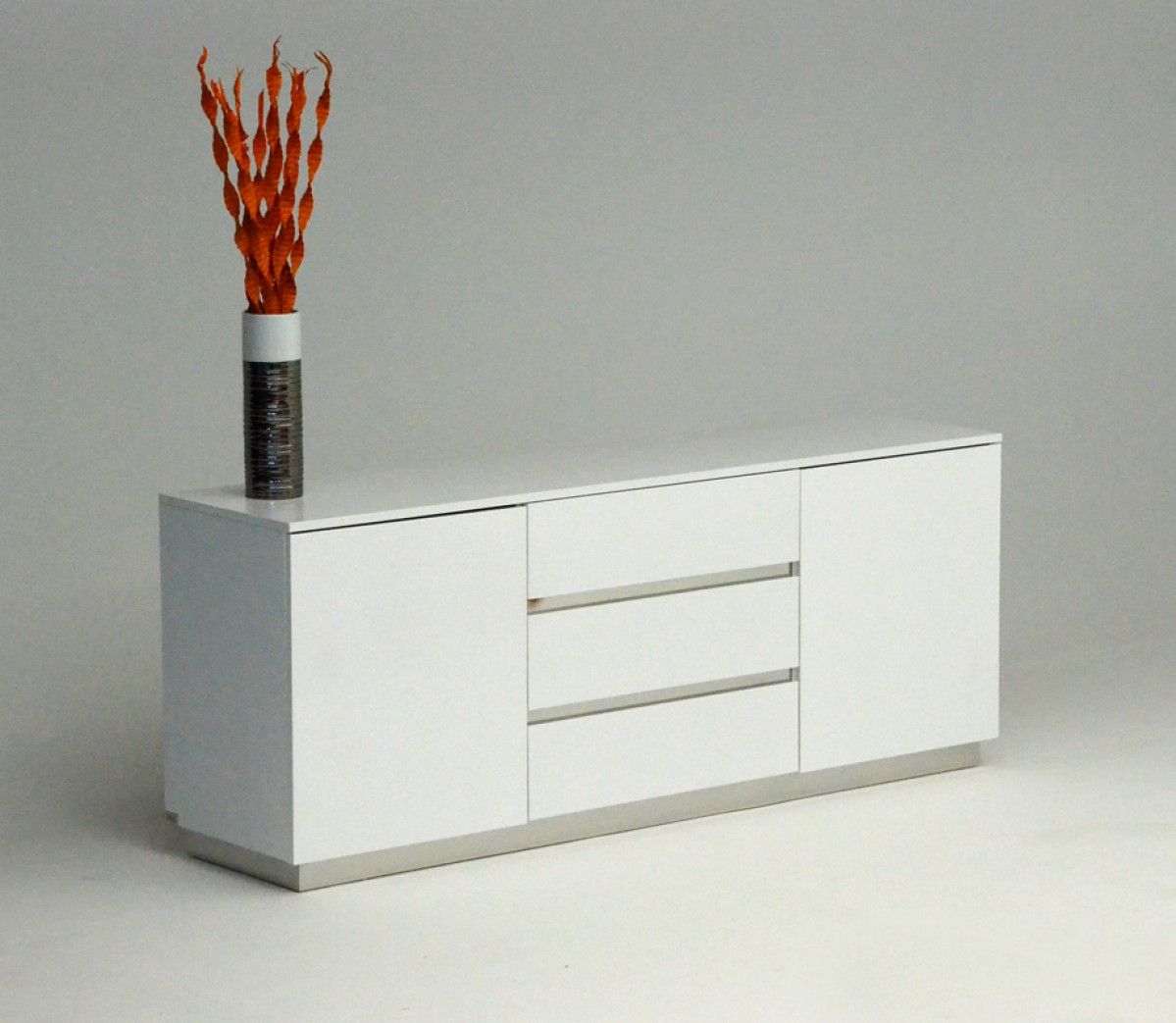 Vig A&x Skyline White Lacquer Buffet With Regard To 4 Door Lacquer Buffets (View 24 of 30)