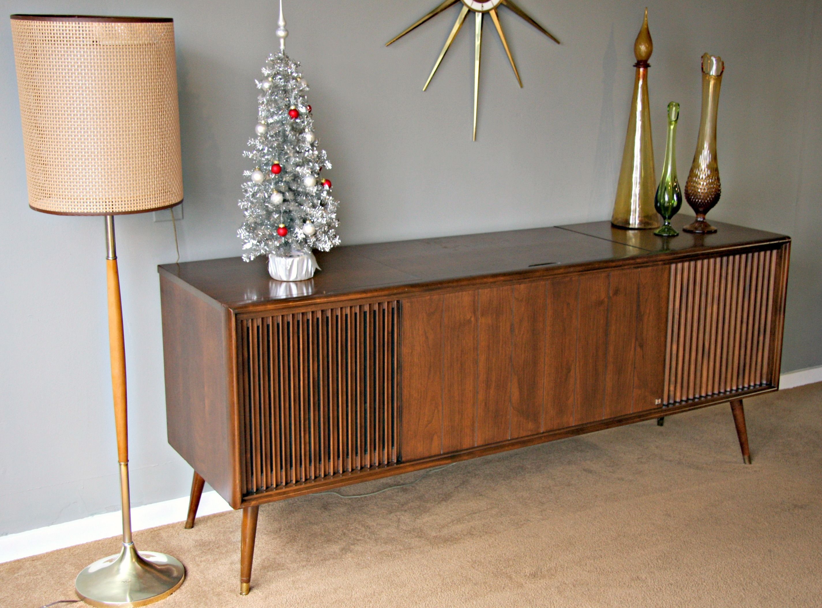 Vintage Packard Bell Mid Century Modern Stereo Console | Mid Regarding Retro Holistic Credenzas (View 21 of 30)