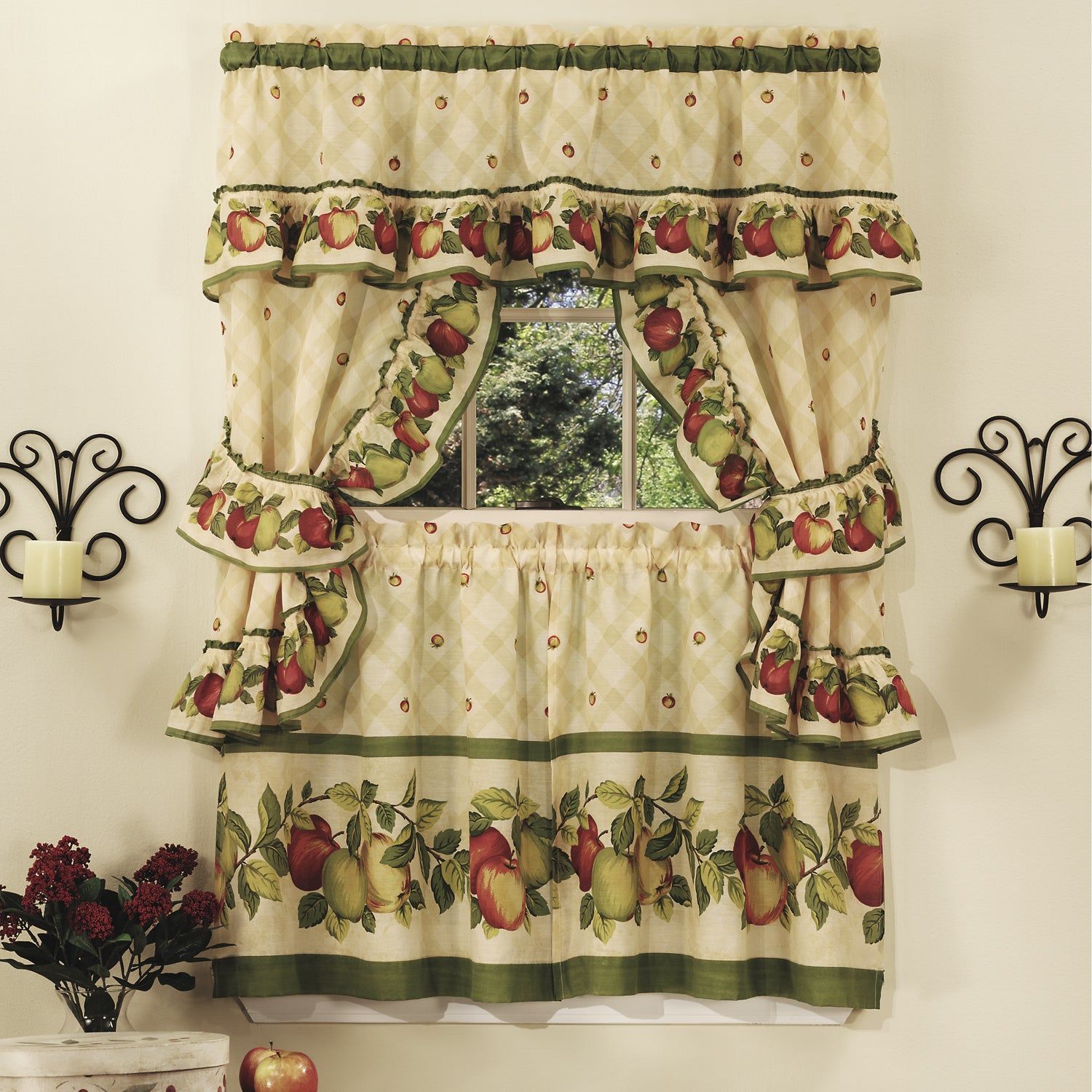 Achim Apple Orchard Printed Kitchen Tier Set In Window Curtains Sets With Colorful Marketplace Vegetable And Sunflower Print (View 14 of 20)