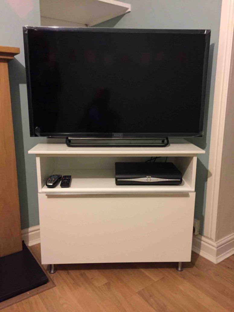 16 Diy Ikea Tv Stands And Units With Hacks – Shelterness Regarding Yellow Tv Stands Ikea (View 13 of 15)