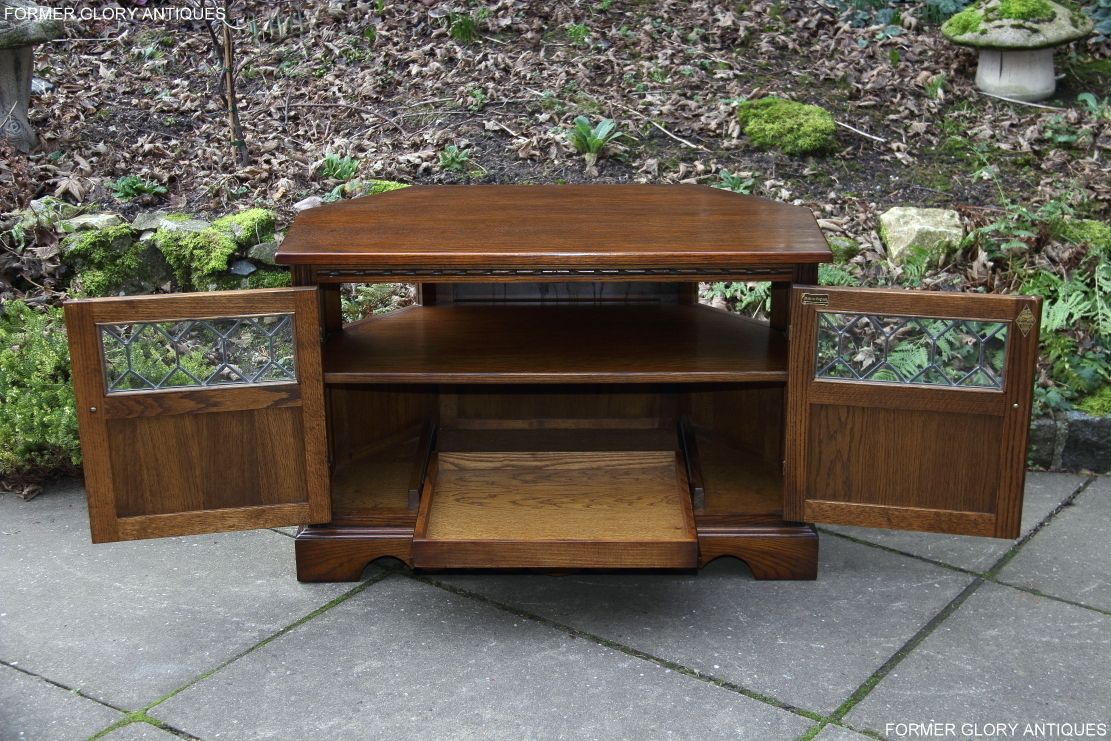 A Wood Brothers Old Charm Light Oak Corner Tv Cabinet With Regard To Light Oak Corner Tv Stands (View 9 of 15)