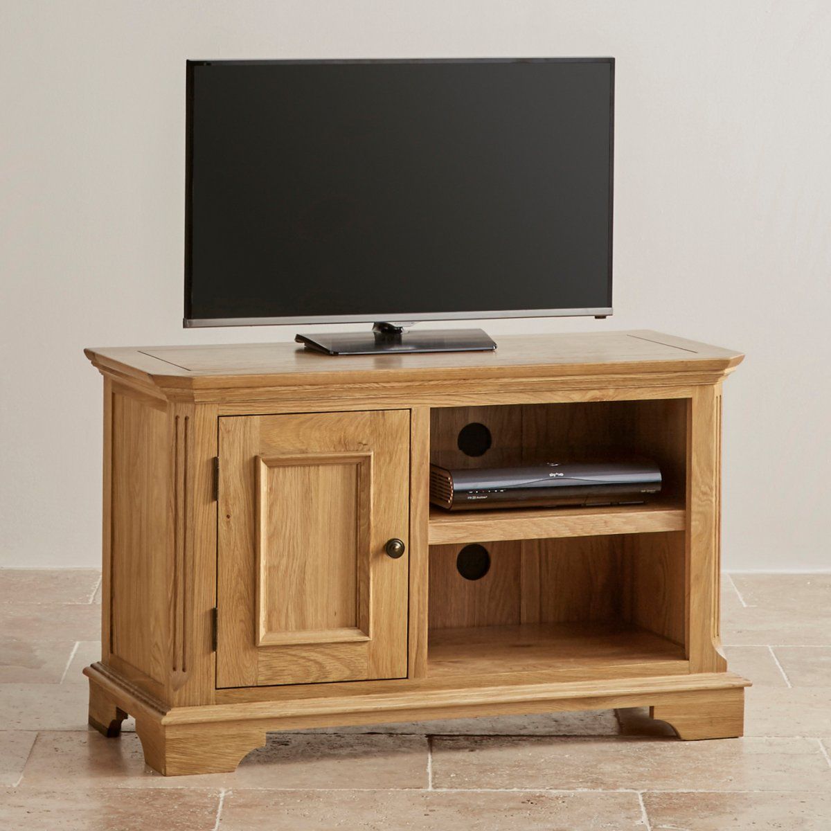 Edinburgh Small Tv Cabinet In Solid Oak | Oak Furniture Land Within Oak Tv Cabinet With Doors (Photo 5 of 15)