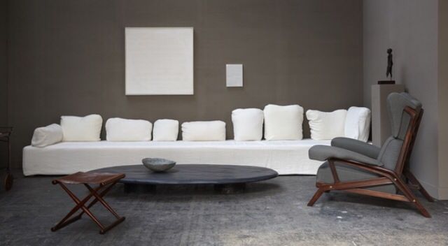 Épinglé Sur Living Room Intended For Calvin Concrete Gray Sofas (View 9 of 15)