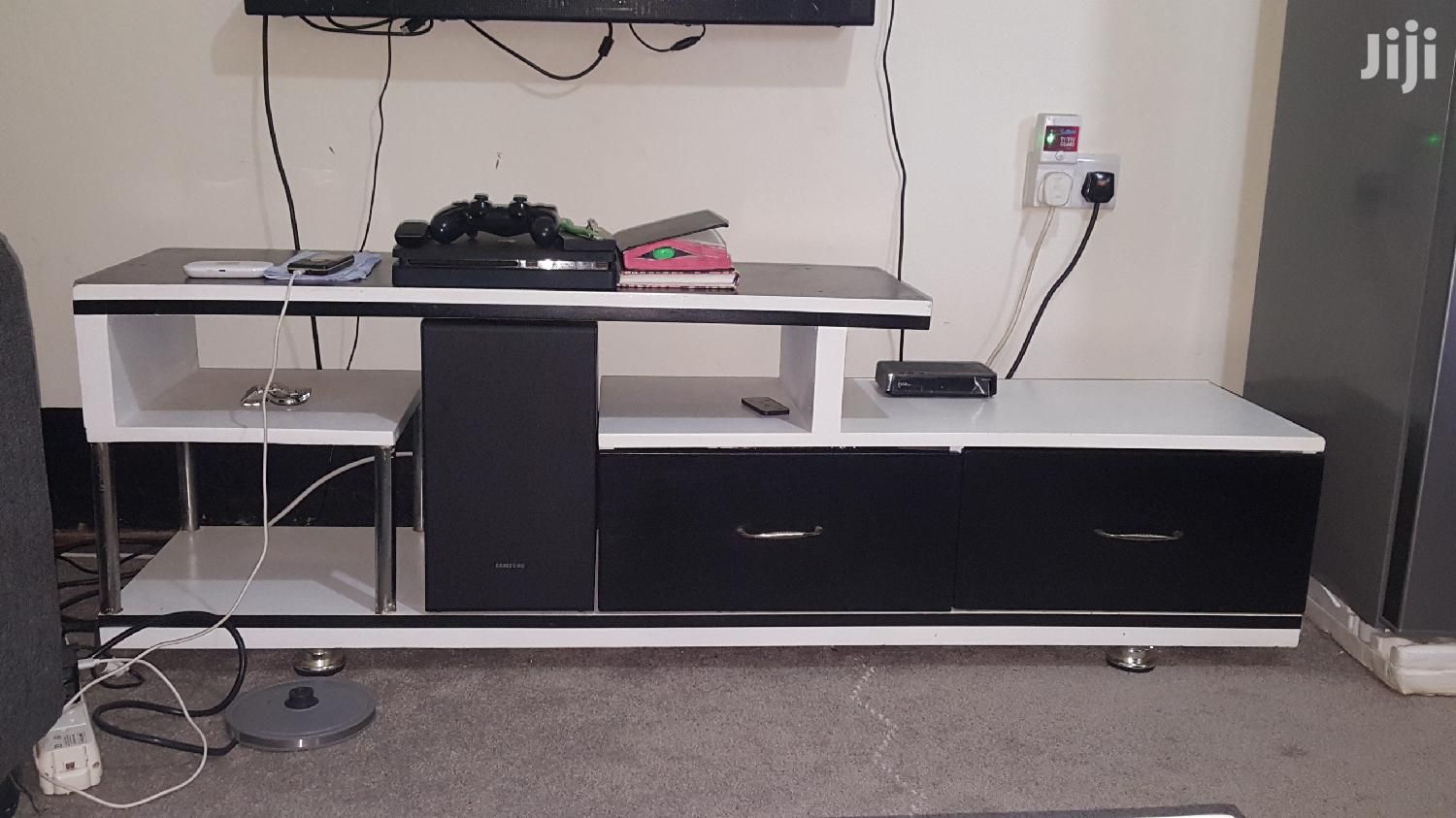Executive Modern Black And White Tv Stand At A Cheap Price Inside Cheap White Tv Stands (View 13 of 15)