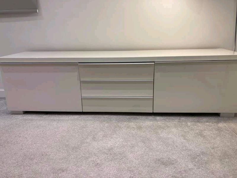 Ikea White High Gloss Tv/storage Unit | In Alva Pertaining To Ikea White Gloss Tv Units (View 12 of 15)