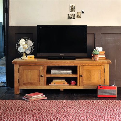 Lyon Oak Low Flatscreen Tv Stand With 2 Doors – Up To 65 For Low Oak Tv Stands (Photo 9 of 15)