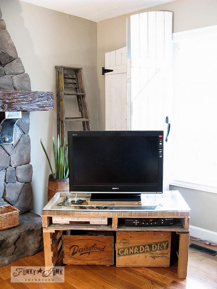 Party Junk 202 – Cool Diy Tv Standsfunky Junk Interiors With Regard To Funky Tv Stands (View 14 of 15)