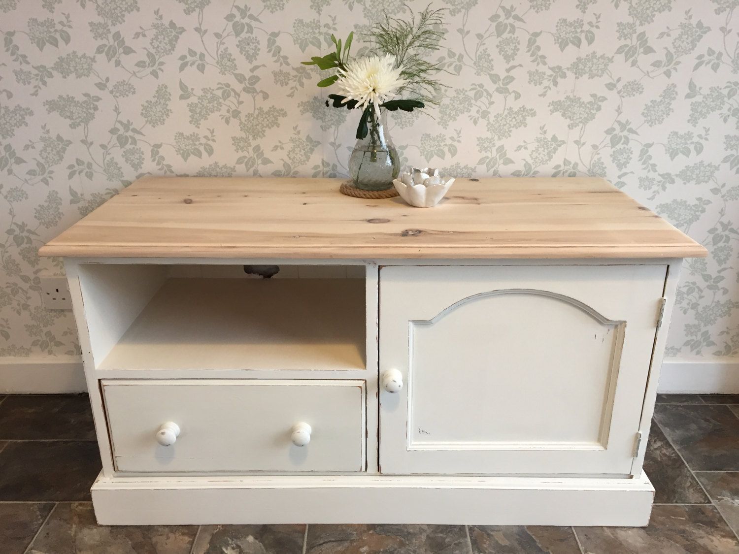 Pin On Love2furnish~annie Sloan Chalk Paint In White Painted Tv Cabinets (View 5 of 15)