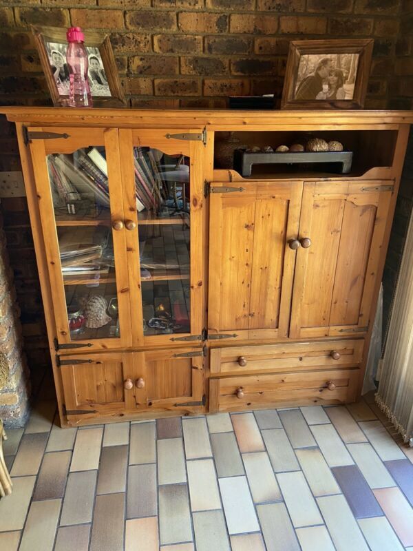Pine Tv Cabinet | Sandton | Gumtree Classifieds South For Pine Tv Cabinets (View 14 of 15)