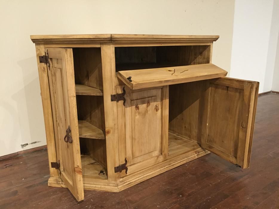 Rustic Pine Corner Tv Stand – Meuble Rustique En Coin Pour Inside Rustic Corner Tv Cabinets (View 5 of 15)
