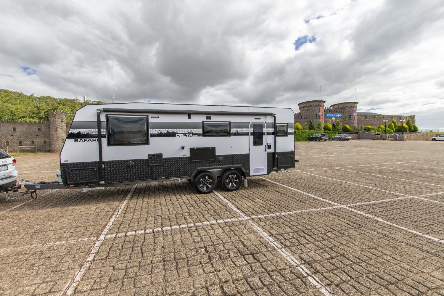 Safari Delta 226 Limited – Trounce Caravans – Ballarat For Delta Large Tv Stands (View 4 of 15)