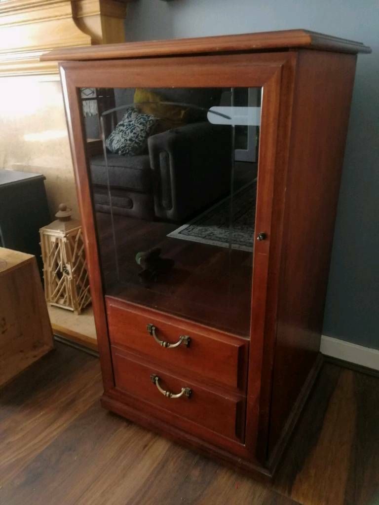Unique Tv Cabinet / Sideboard With Glass (View 15 of 15)