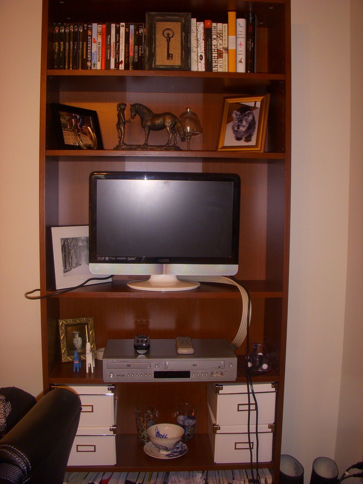 Woodwork Corner Tv Shelves Plans Pdf Plans With Regard To Simple Open Storage Shelf Corner Tv Stands (Photo 7 of 15)