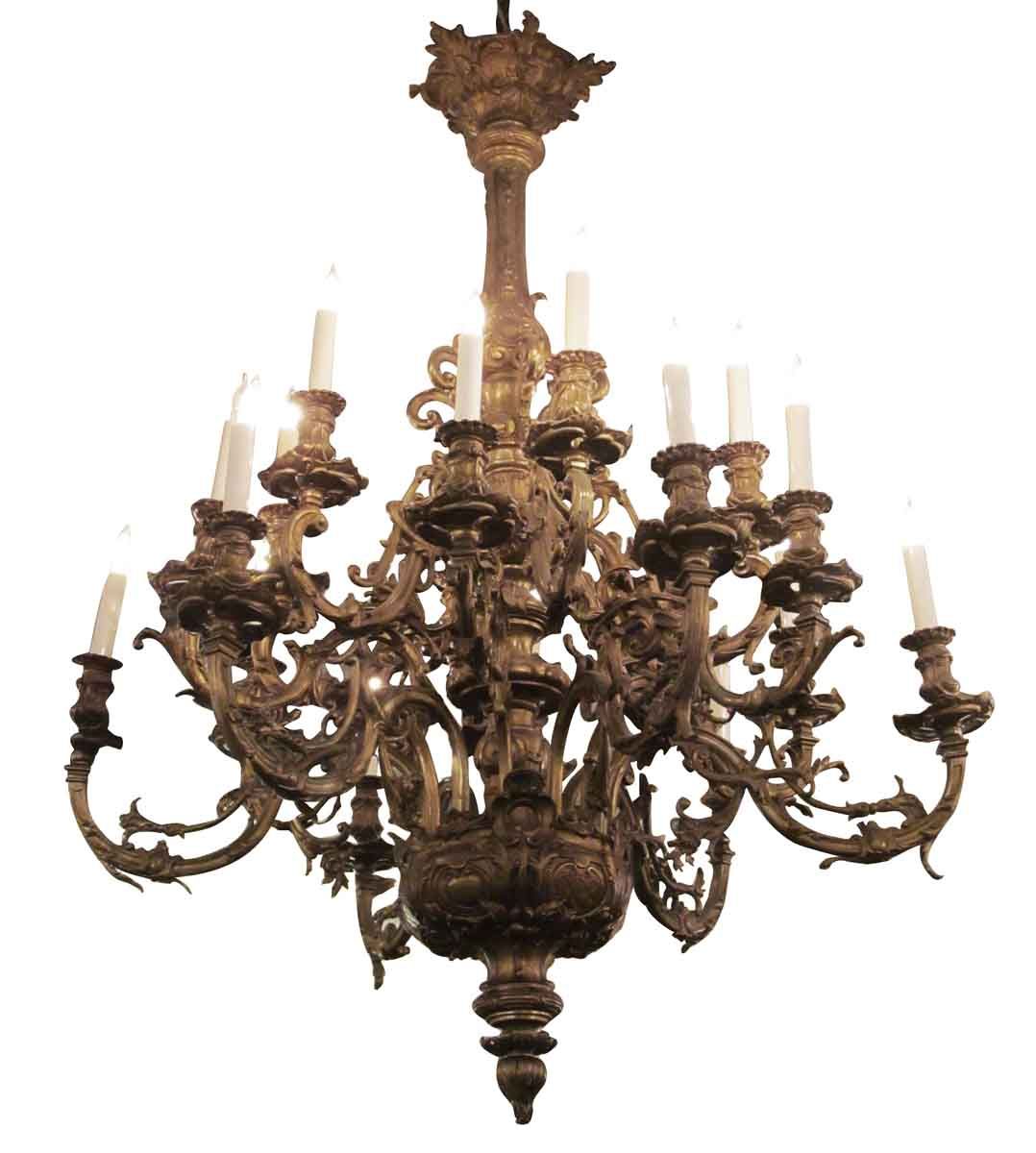Grand 18 Arm Antique Gilded French Bronze Chandelier With Regard To Antique Brass Seven Light Chandeliers (View 6 of 15)