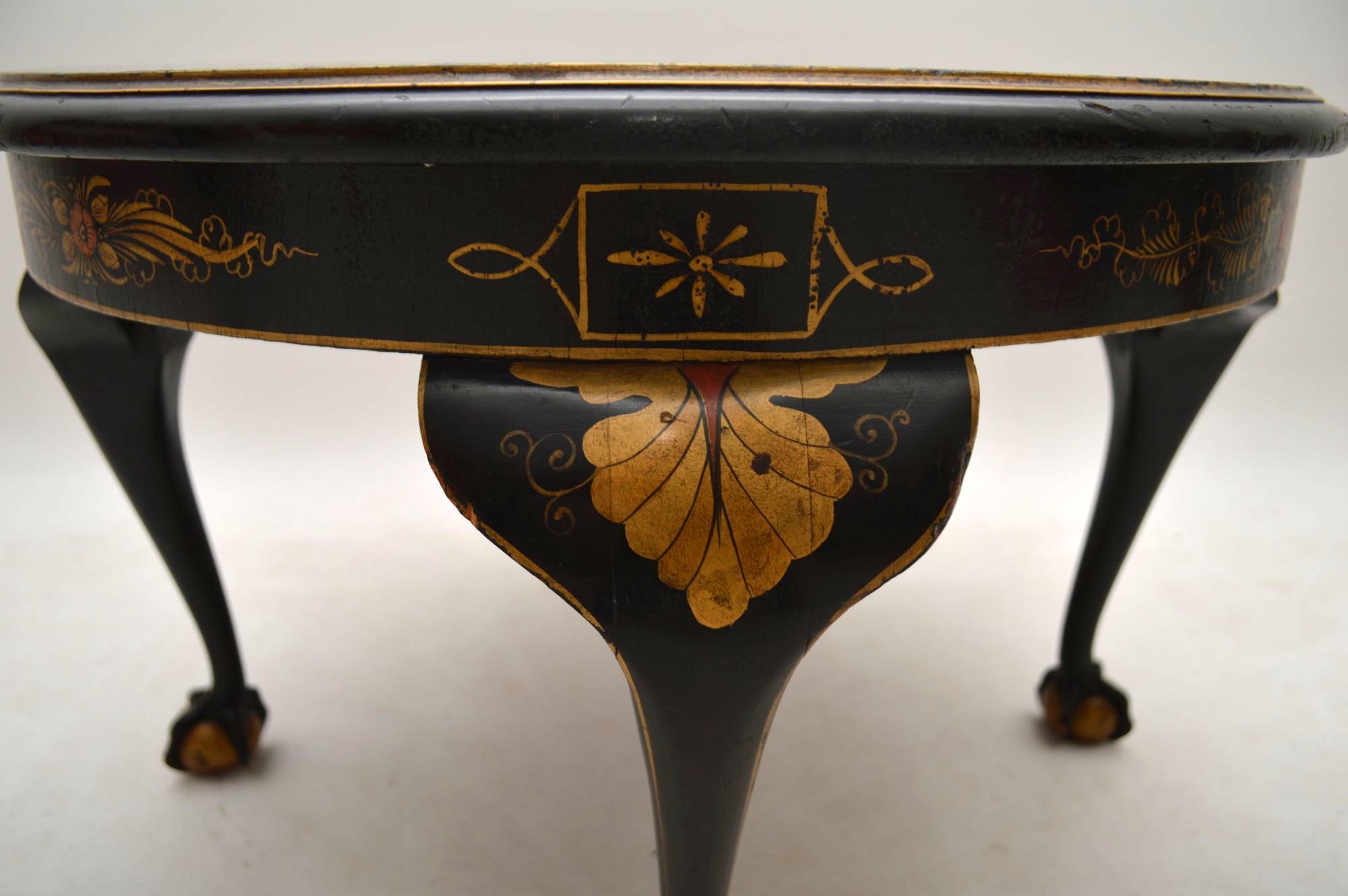 Antique Chinoiserie Lacquered Coffee Table – Marylebone Pertaining To Antiqued Gold Rectangular Coffee Tables (View 4 of 15)