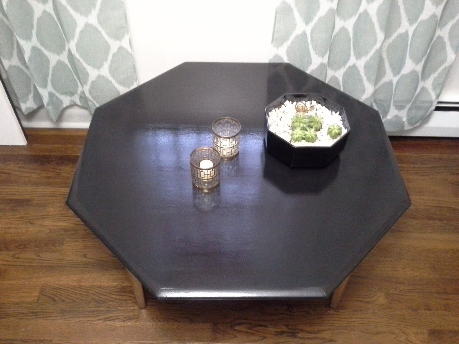 Lilly's Home Designs: Black And Gold Mcm Coffee Table Throughout Black And Gold Coffee Tables (View 15 of 15)