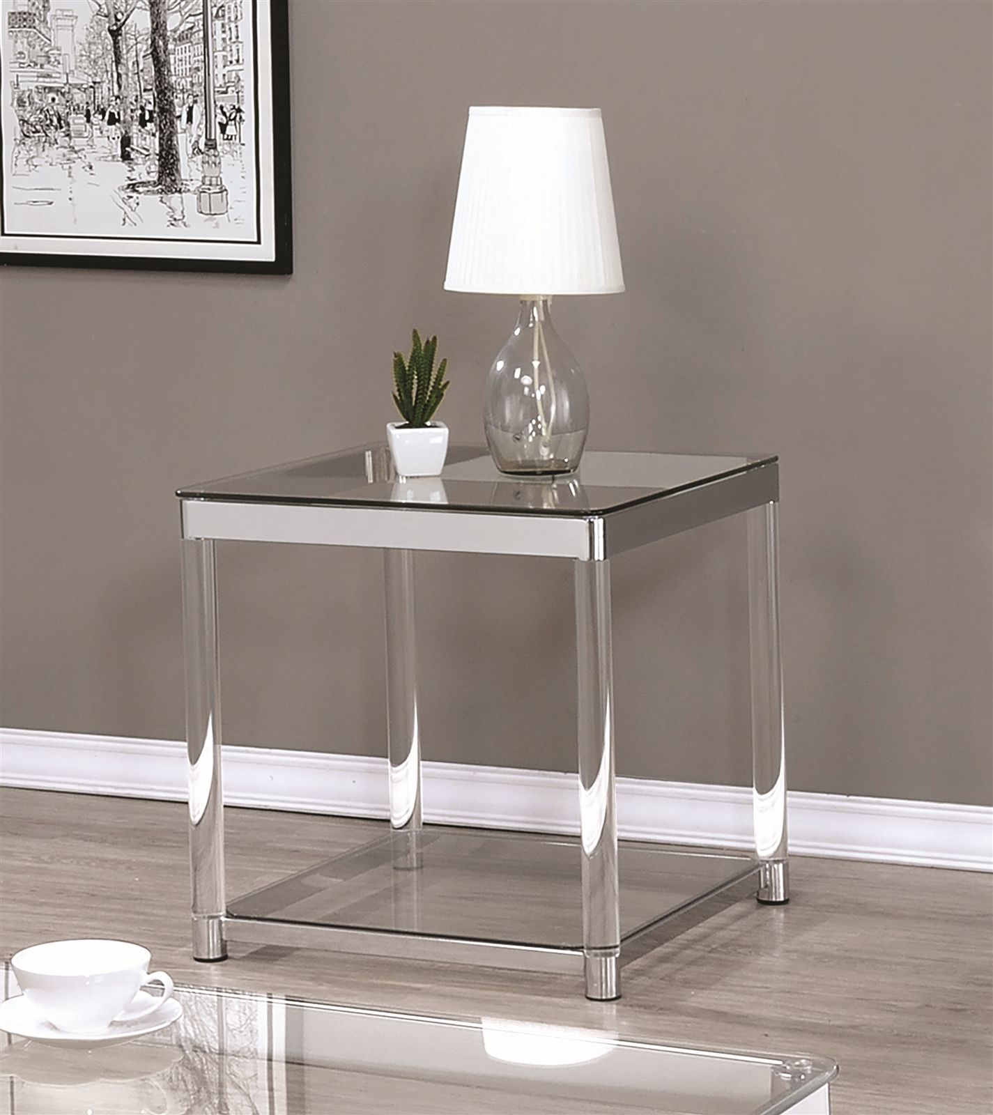 Modern Clear Glass Accent Table W/ Clear Acrylic Legs Within Gold And Clear Acrylic Side Tables (View 15 of 15)