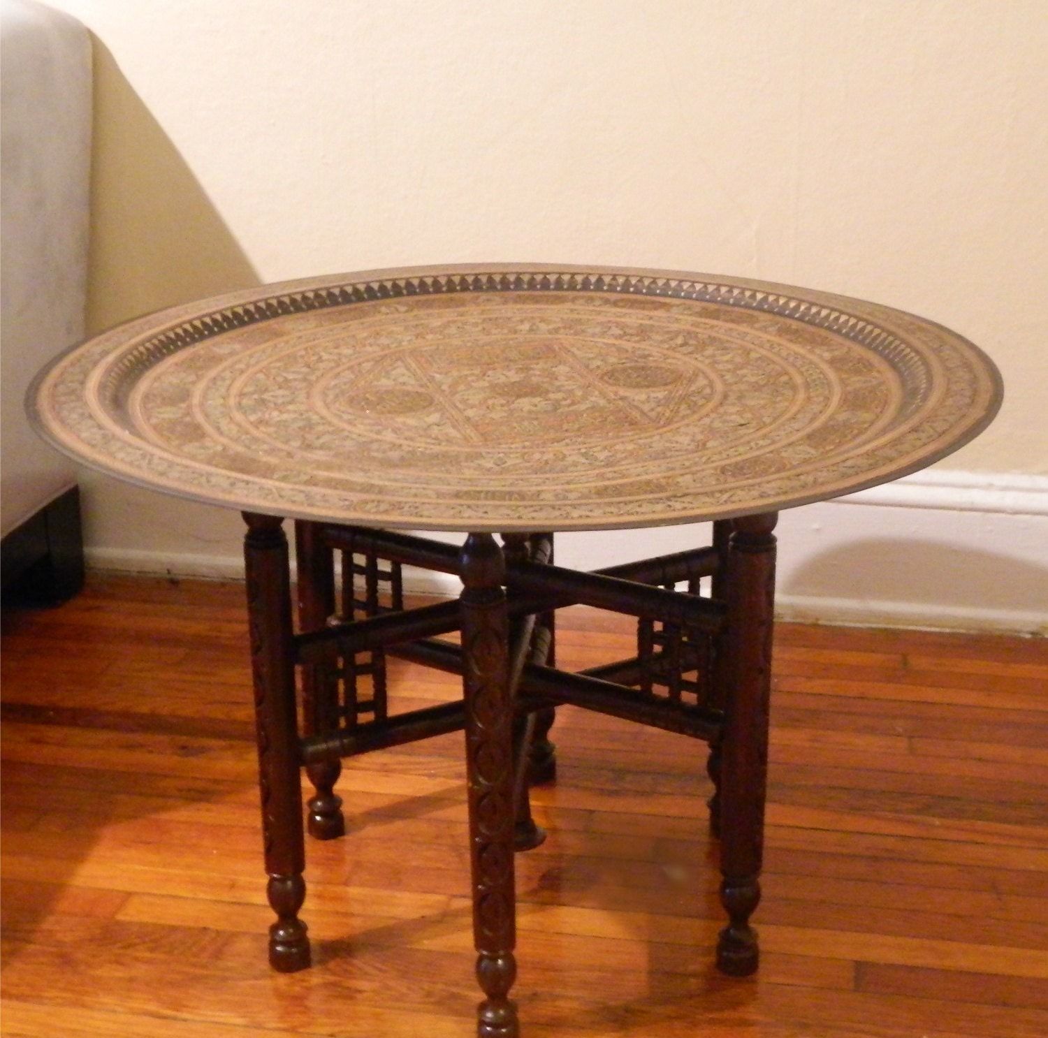 Sale: Round Moroccan Hammered Brass Tray Table With Regard To Antique Brass Aluminum Round Coffee Tables (View 4 of 15)