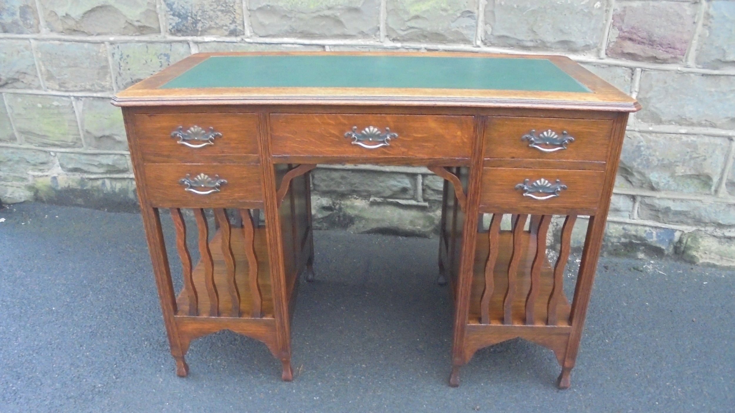 Antique Arts & Crafts Oak Writing Desk | 585830 | Sellingantiques.co (View 2 of 15)