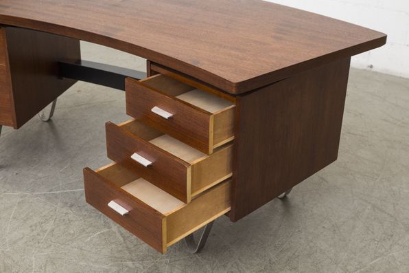 Drawers Out Boomerang Desk With Modern Metal Table Legs – Modern Legs Pertaining To Modern Teal Steel Desks (View 15 of 15)
