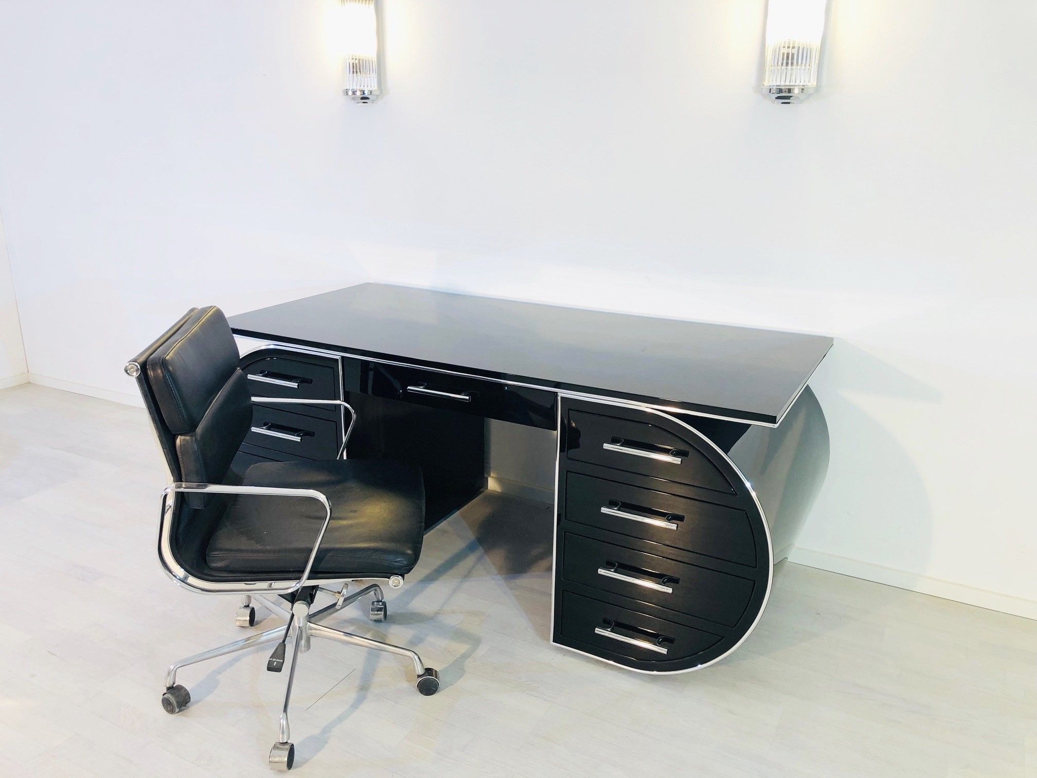High Gloss Black Design Desk – Original Antique Furniture Intended For Glossy White And Chrome Modern Desks (View 14 of 15)
