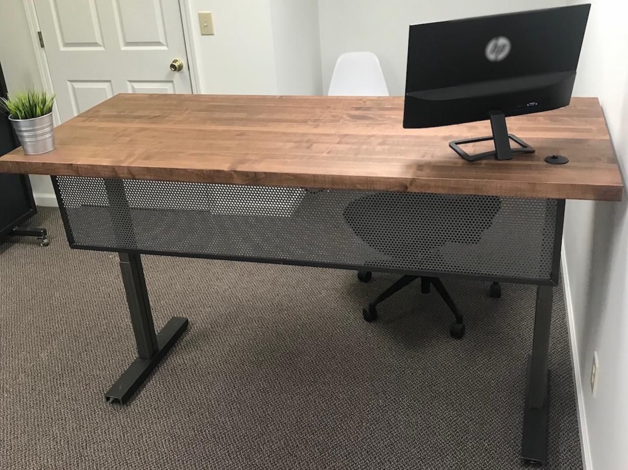 Iron Age Office – Iao Height Adjustable Desk, Part Ii | Sit Stand Desk Within Iron Executive Desks (View 10 of 15)