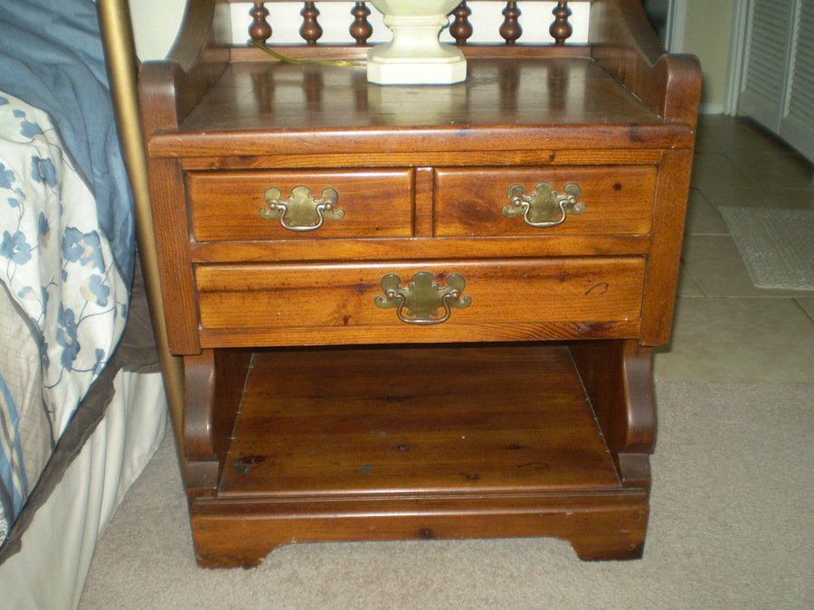 Link Taylor Bedroom Set (no Headboard) | My Antique Furniture Collection With Antique Ivory Wood Desks (View 5 of 15)
