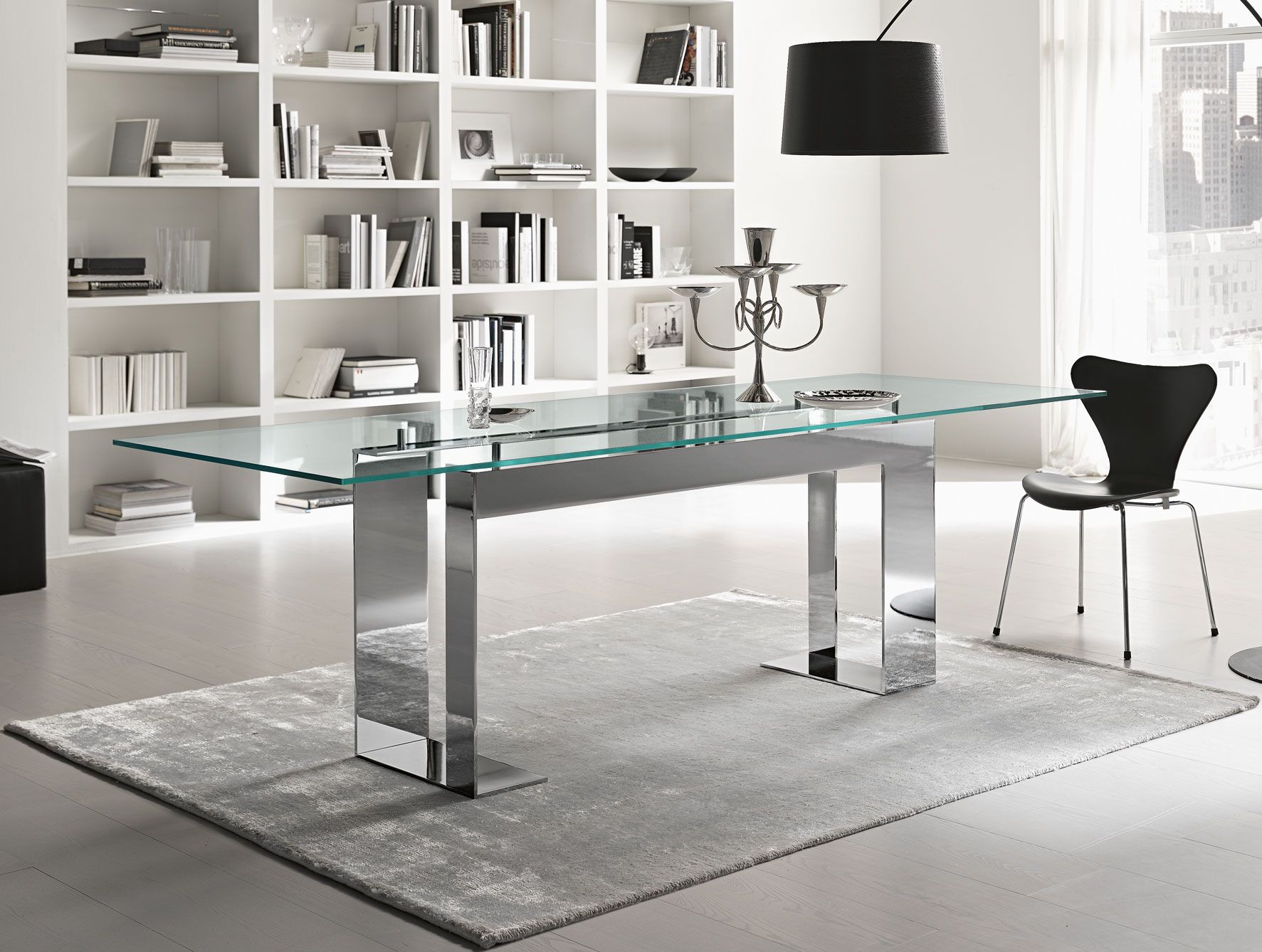 Nella Vetrina Tonelli Miles Contemporary Italian Glass Dining Table In Large Frosted Glass Aluminum Desks (View 13 of 15)