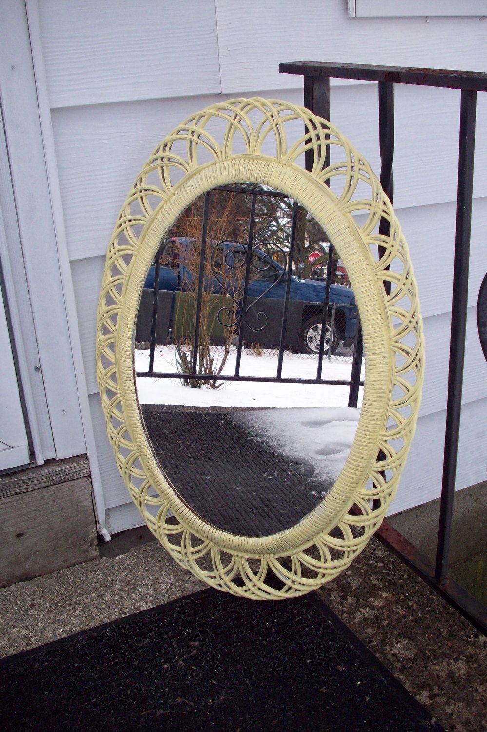 Bedroom Mirror Rustic – Large Oval Wall Mirror Hand Painted Shabby Throughout Dandre Wall Mirrors (View 6 of 15)