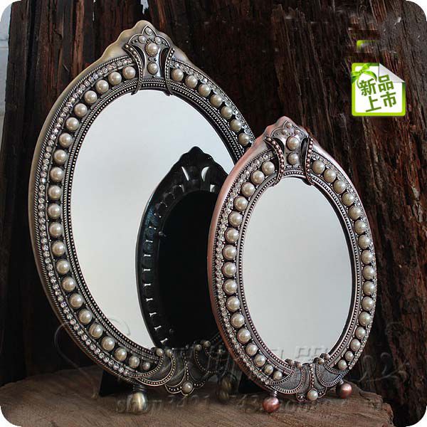 Desktop Makeup Cosmetic Mirror Embossed Jewelry Pearl Inlayed Espelho Within Bracelet Traditional Accent Mirrors (View 8 of 15)
