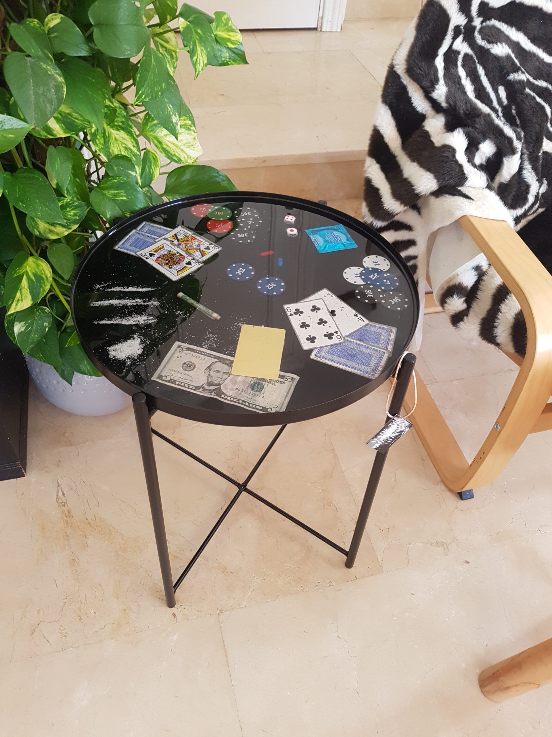 Coffee Tray Table Resin Art Round Black Frame – Made To Measure Art In Resin Coffee Tables (View 15 of 15)