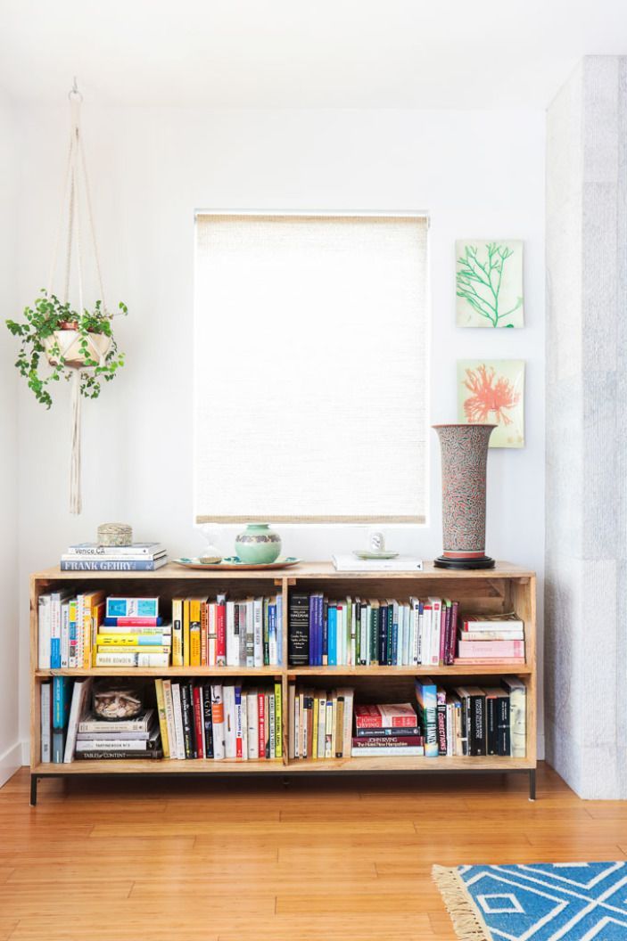 A Kid Friendly Venice Beach Bungalow – Homepolish | Low Bookcase, Low  Bookshelves, Room Decor In Low Bookcases (View 7 of 15)