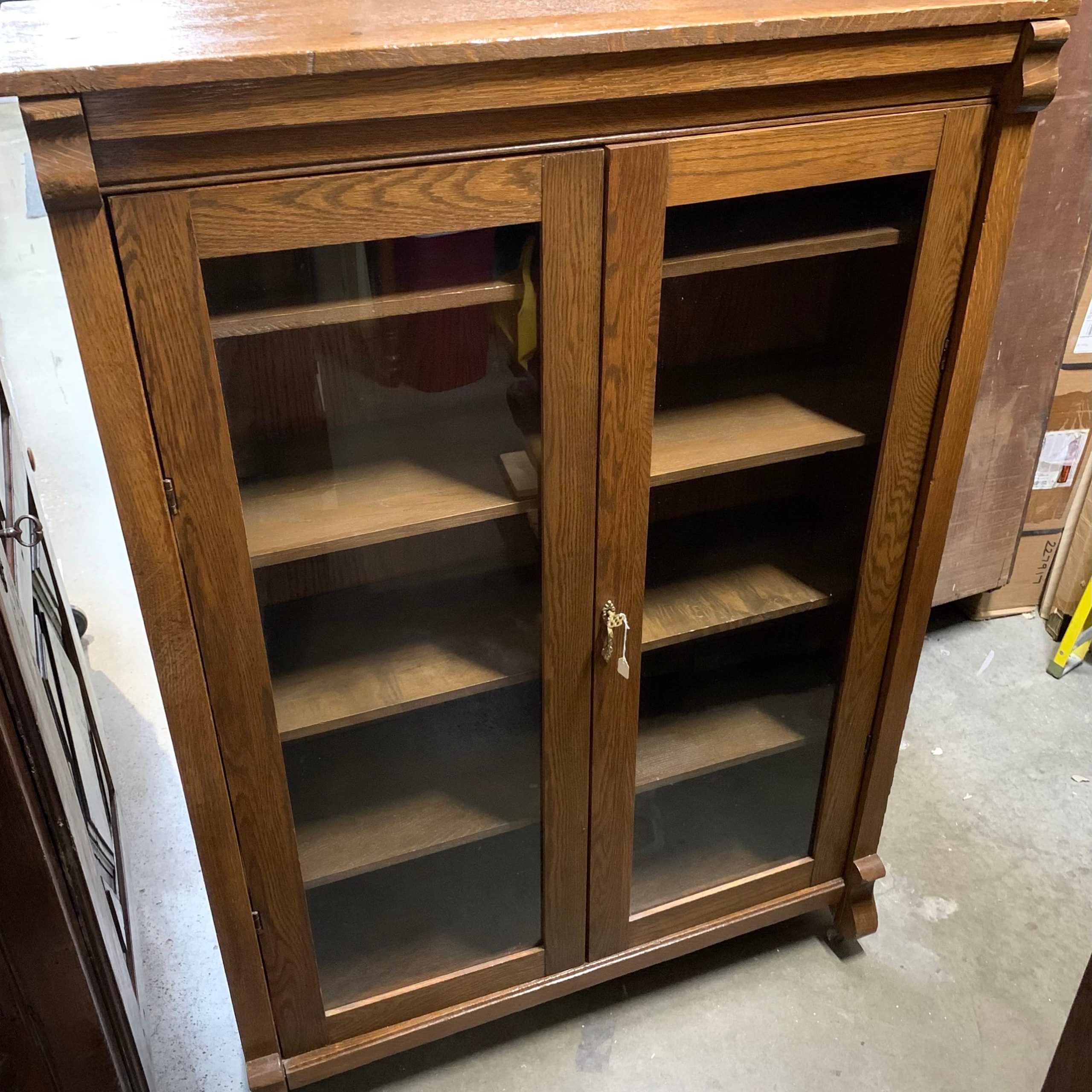 Antique Oak Two Door Bookcase 4 Adjustable  (View 14 of 15)