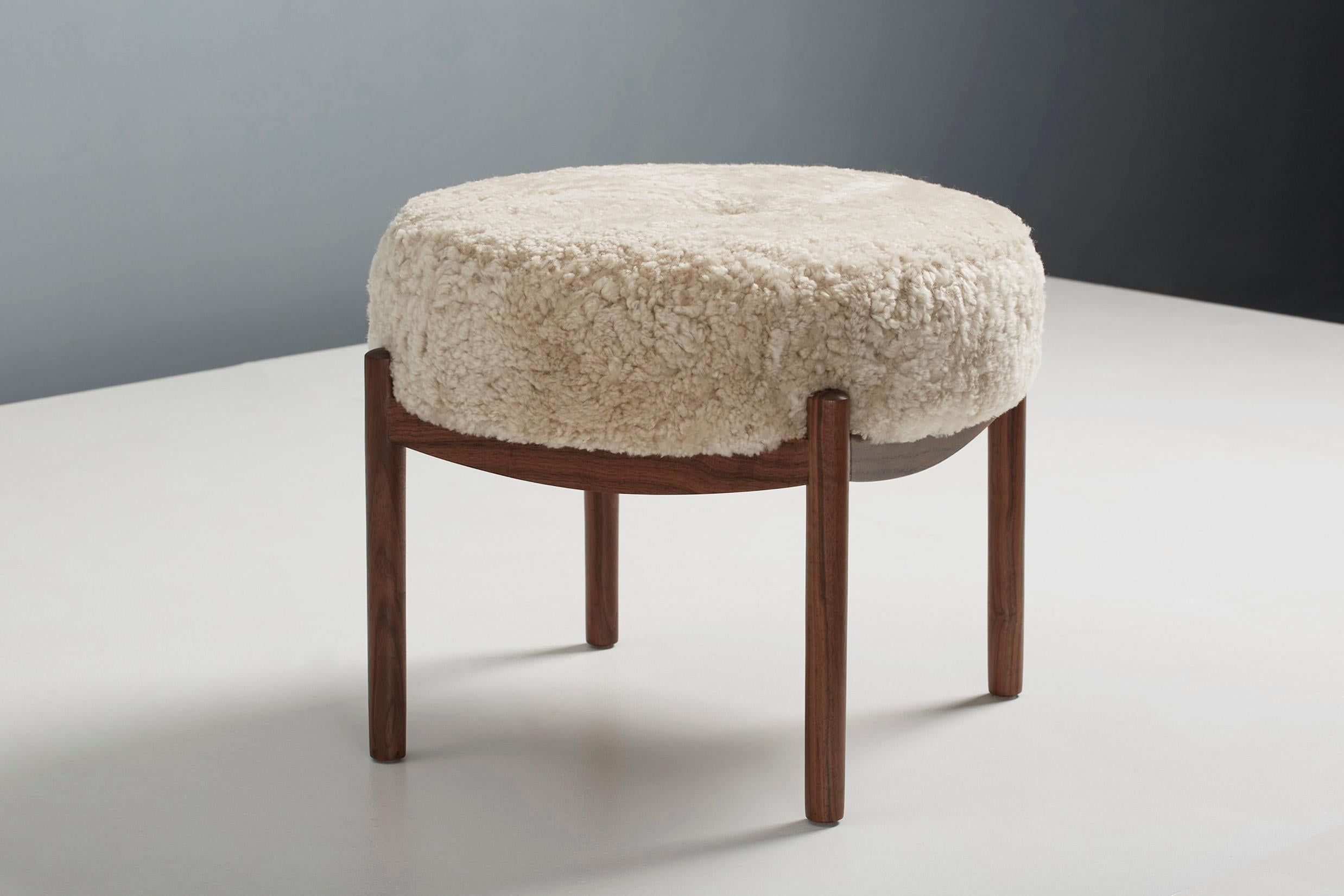 Custom Made Walnut And Shearling Round Ottoman For Sale At 1stdibs Throughout Satin Black Shearling Ottomans (View 2 of 15)