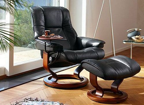 Stressless Mayfair Recliner Chair With Ottomanekornes Throughout Ottomans With Walnut Wooden Base (View 15 of 15)