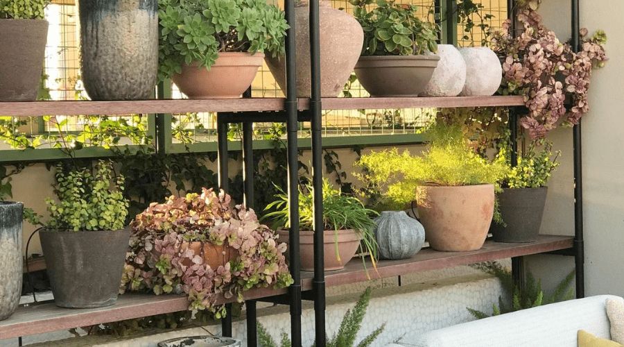 15 Diy Indoor And Outdoor Plant Stand Tutorials – Backyard Boss Intended For Patio Flowerpot Stands (View 7 of 15)