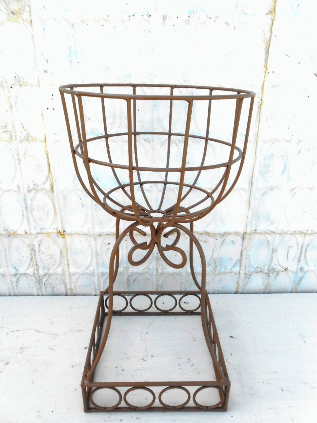 29" Madeline Wrought Iron Bowl Plant Stand Decorative Container With Regard To Plant Stands With Flower Bowl (View 5 of 15)